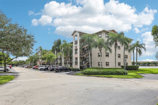 13800 SW 5th Ct 301M, Pembroke Pines, FL 33027