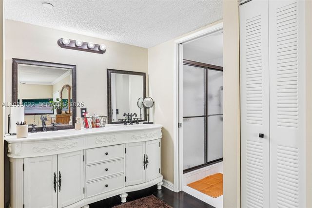 13800 SW 5th Ct 301M, Pembroke Pines, FL 33027