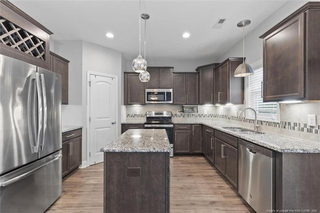 1908 Sweetfern Place, Aberdeen, NC 28315