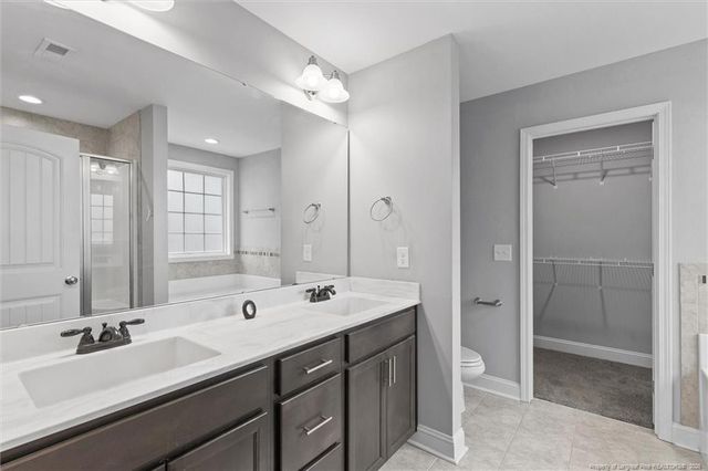 1908 Sweetfern Place, Aberdeen, NC 28315