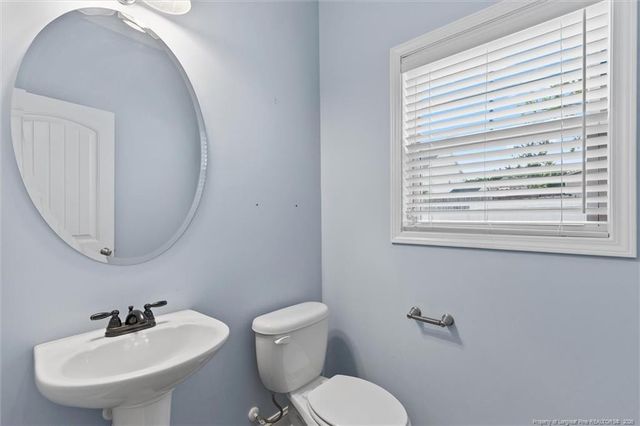 1908 Sweetfern Place, Aberdeen, NC 28315