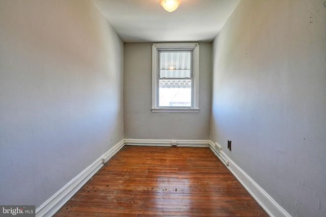 329 N OAK AVE, Clifton Heights, PA 19018