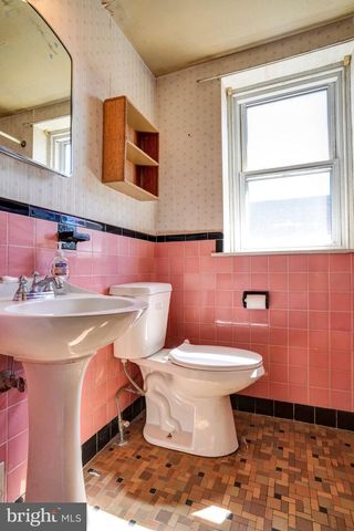 329 N OAK AVE, Clifton Heights, PA 19018