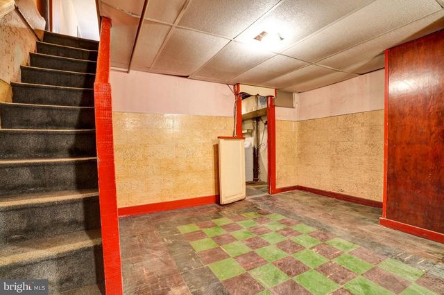 329 N OAK AVE, Clifton Heights, PA 19018