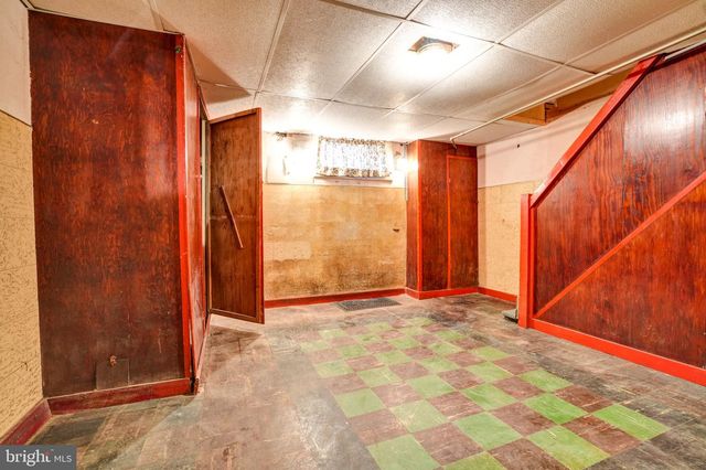 329 N OAK AVE, Clifton Heights, PA 19018