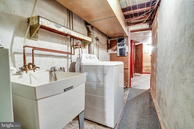 329 N OAK AVE, Clifton Heights, PA 19018