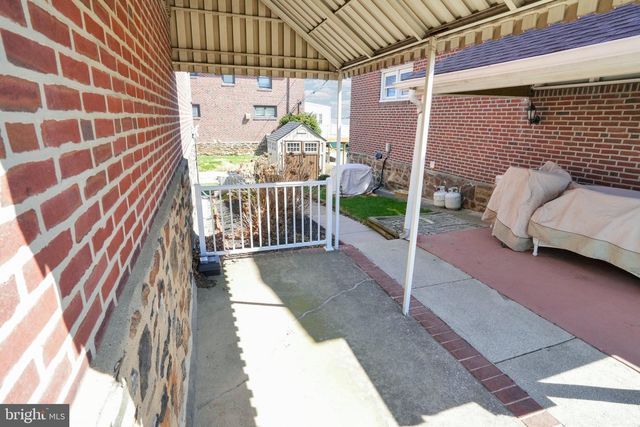 329 N OAK AVE, Clifton Heights, PA 19018