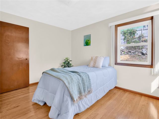 39 Gray Street, Providence, RI 02909