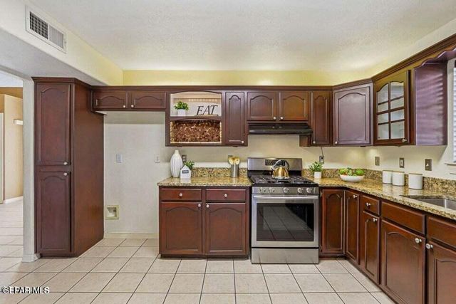 650 VERA Court, El Paso, TX 79932