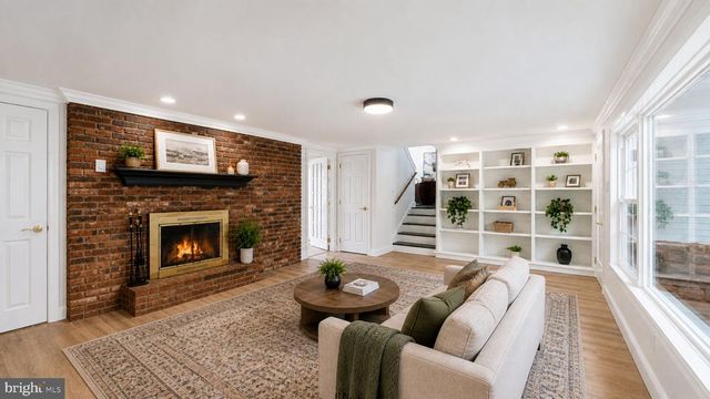 3775 BUCKINGHAM DR, Doylestown, PA 18902