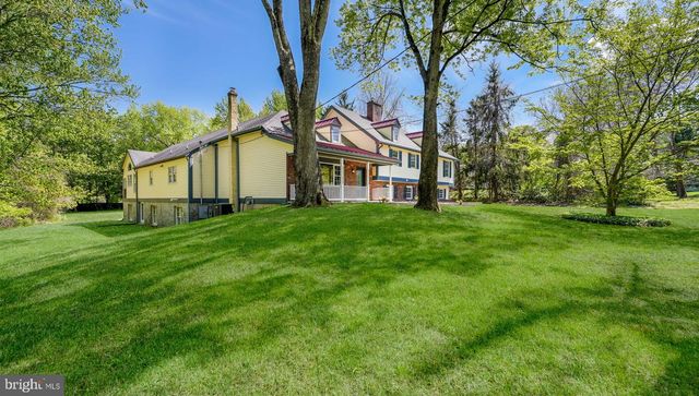 3775 BUCKINGHAM DR, Doylestown, PA 18902