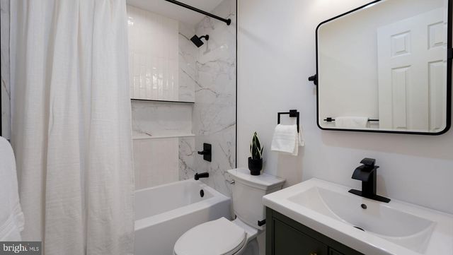 3775 BUCKINGHAM DR, Doylestown, PA 18902