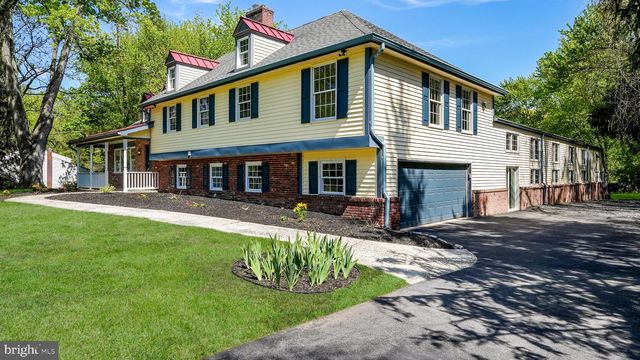 3775 BUCKINGHAM DR, Doylestown, PA 18902