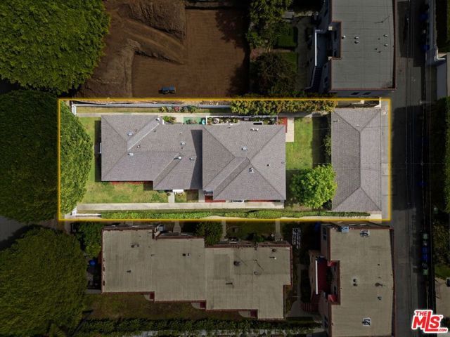 2458 Oak Street, Santa Monica, CA 90405