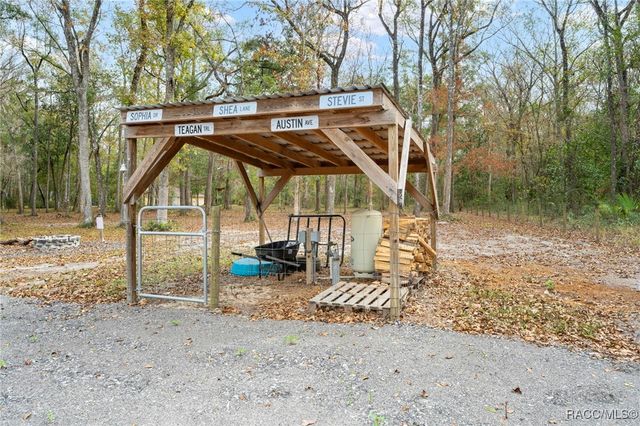 13366 Glory Lane, Brooksville, FL 34614