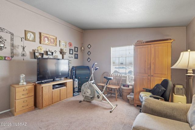 12340 W Vegas Drive, Tucson, AZ 85736