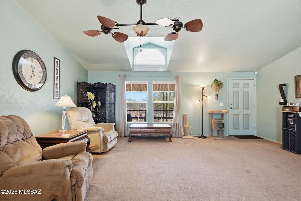 12340 W Vegas Drive, Tucson, AZ 85736