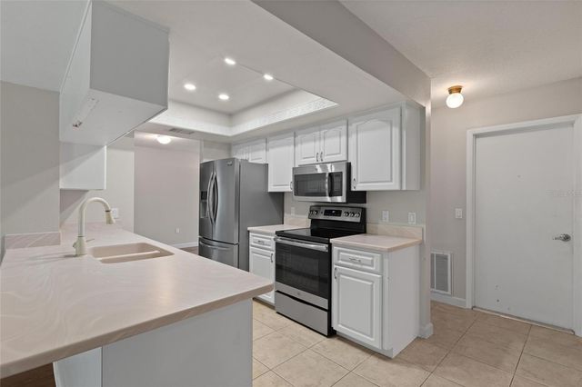 11241 ROLLINGWOOD DRIVE, Port Richey, FL 34668