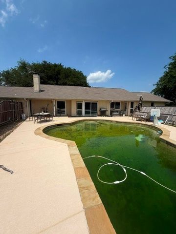 4 Glencove Circle, Lucas, TX 75002