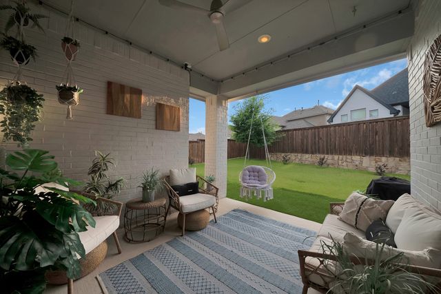 2012 Roundtree Circle E, Fort Worth, TX 76008