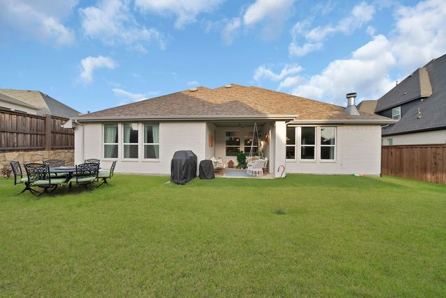 2012 Roundtree Circle E, Fort Worth, TX 76008