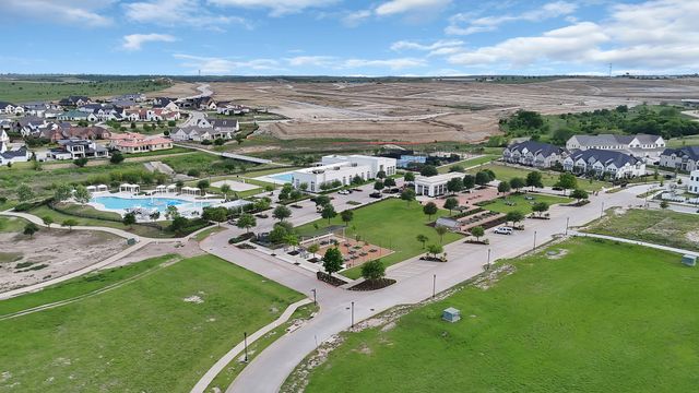 2012 Roundtree Circle E, Fort Worth, TX 76008