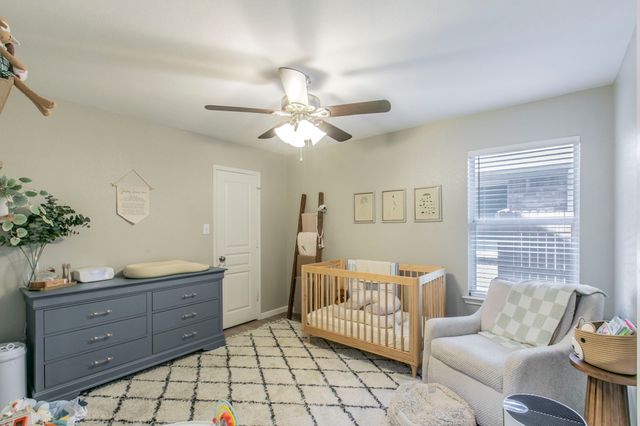 1630 Hillside Drive, Waxahachie, TX 75165