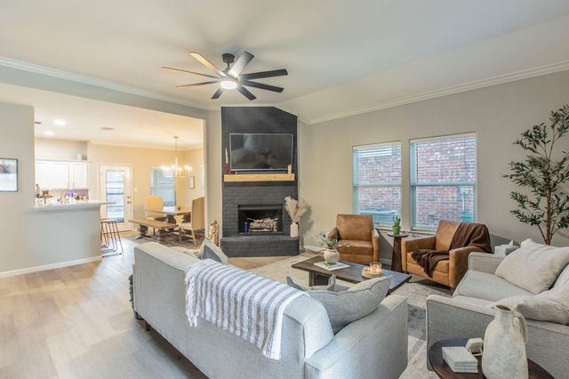 1630 Hillside Drive, Waxahachie, TX 75165