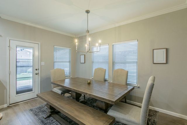 1630 Hillside Drive, Waxahachie, TX 75165