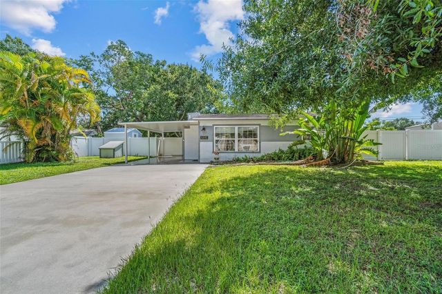 6841 13TH STREET N, St Petersburg, FL 33702
