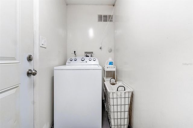 6841 13TH STREET N, St Petersburg, FL 33702