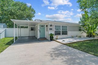 6841 13TH STREET N, St Petersburg, FL 33702