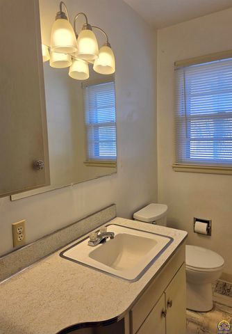 500 NE Wabash AVE, Topeka, KS 66616