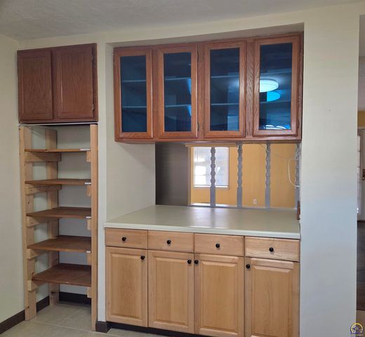 500 NE Wabash AVE, Topeka, KS 66616