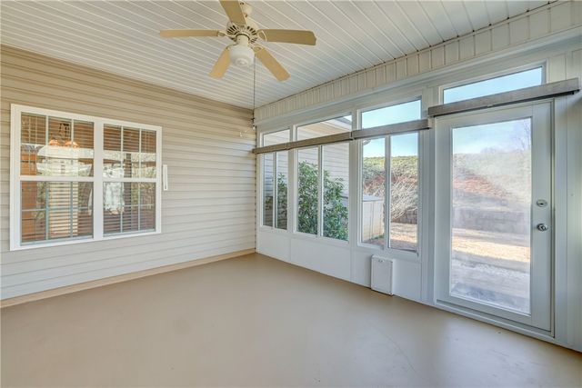 129 Shadowood Court, Seneca, SC 29678