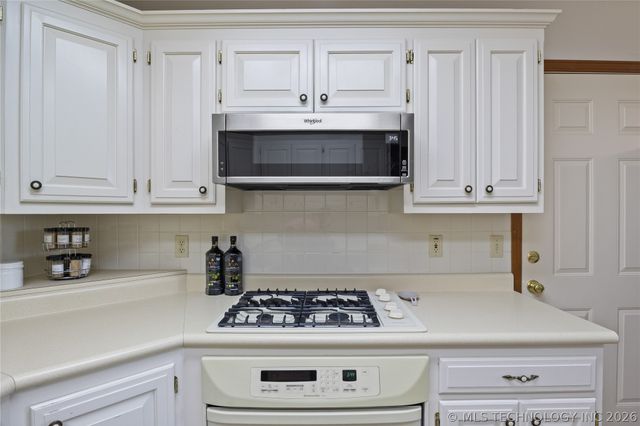 317 County Road 3022 Road, Bartlesville, OK 74003