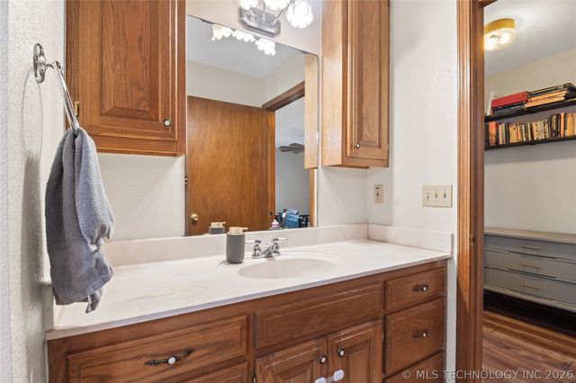 317 County Road 3022 Road, Bartlesville, OK 74003