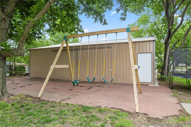 317 County Road 3022 Road, Bartlesville, OK 74003