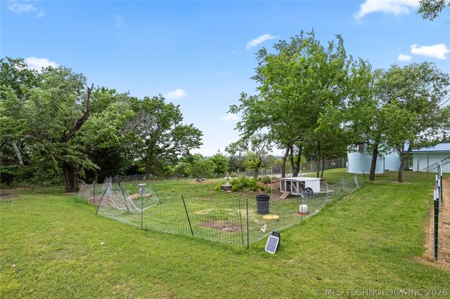 317 County Road 3022 Road, Bartlesville, OK 74003