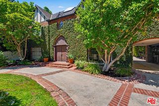 2411 Benedict Canyon Drive, Beverly Hills, CA 90210