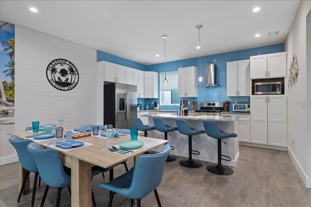 623 PETIT WAY, Largo, FL 33770