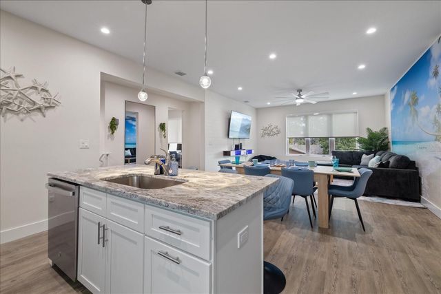 623 PETIT WAY, Largo, FL 33770