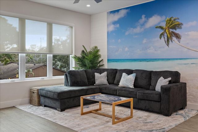 623 PETIT WAY, Largo, FL 33770