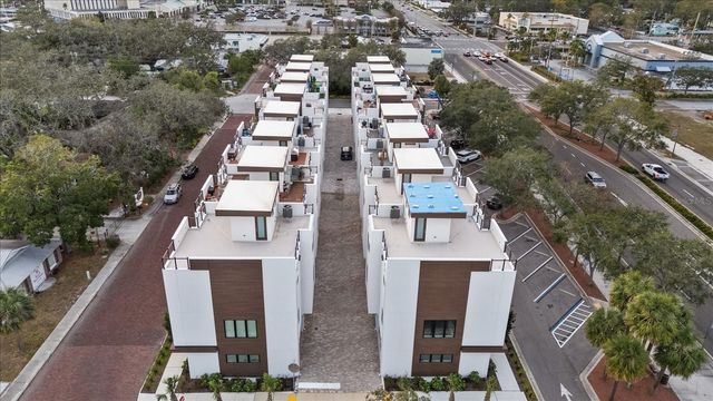 623 PETIT WAY, Largo, FL 33770