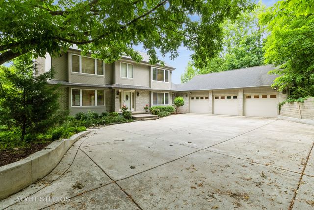 36W275 Oak Hill Drive, Dundee, IL 60118