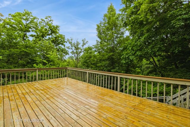 36W275 Oak Hill Drive, Dundee, IL 60118