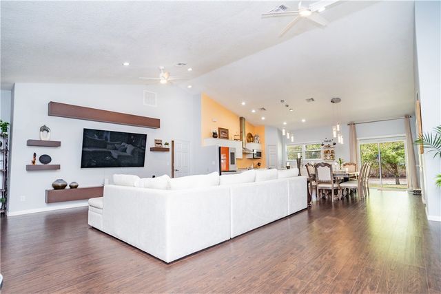 922 Clearmont Street, Sebastian, FL 32958