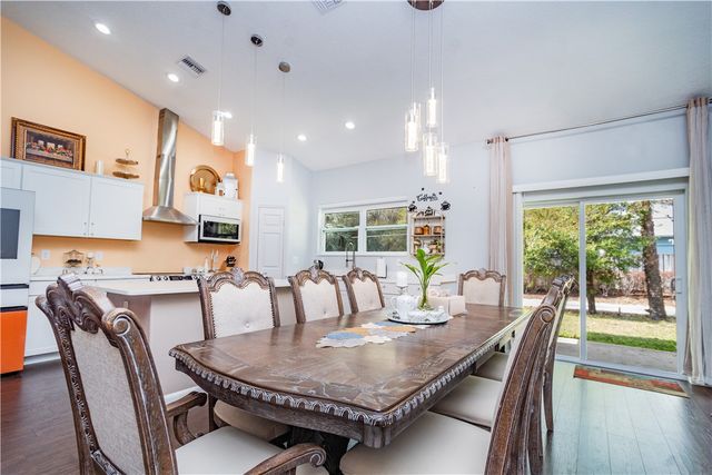 922 Clearmont Street, Sebastian, FL 32958