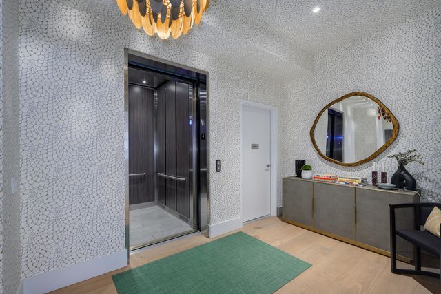 351 W Huron Street 4, Chicago, IL 60654