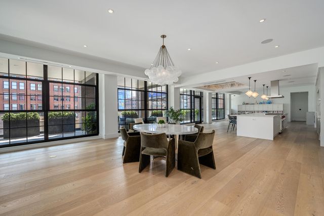 351 W Huron Street 4, Chicago, IL 60654